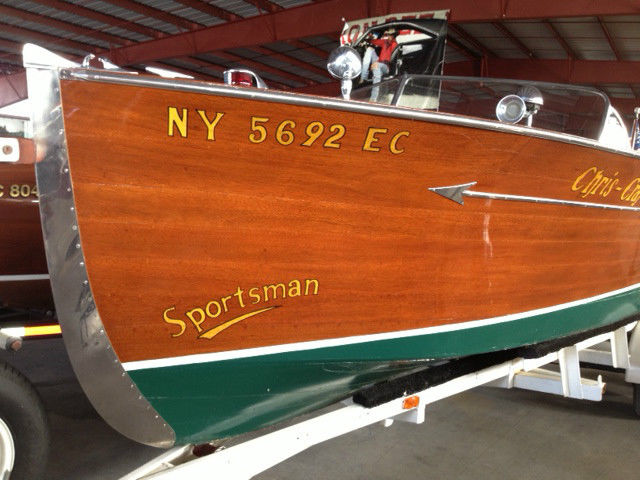 25 Foot Chris Craft Sportsman Classic Wooden Boat 1940 For Sale For