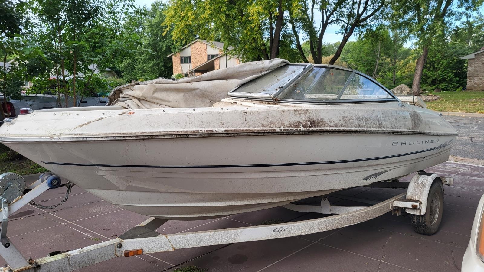 Bayliner Capri 18 Runabout Boat Outboard Has Trailer 1998 For Sale