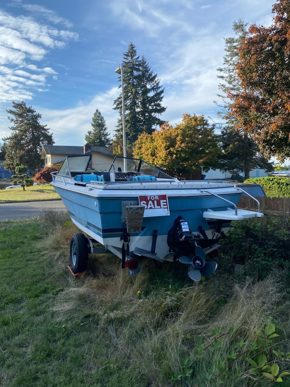 Bayliner Runabout Boat Stern Has Trailer For Sale For