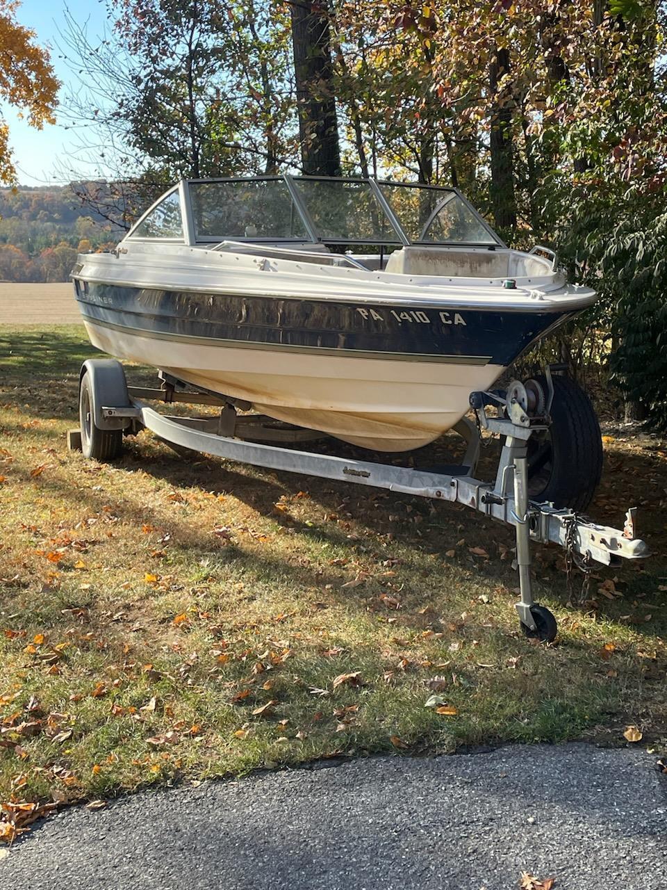 Bayliner Capri 19 Runabout Boat Stern Has Trailer 1998 For Sale For