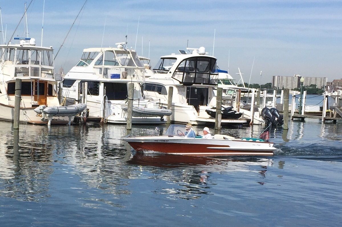 Chris Craft Super Sport boat for sale from USA