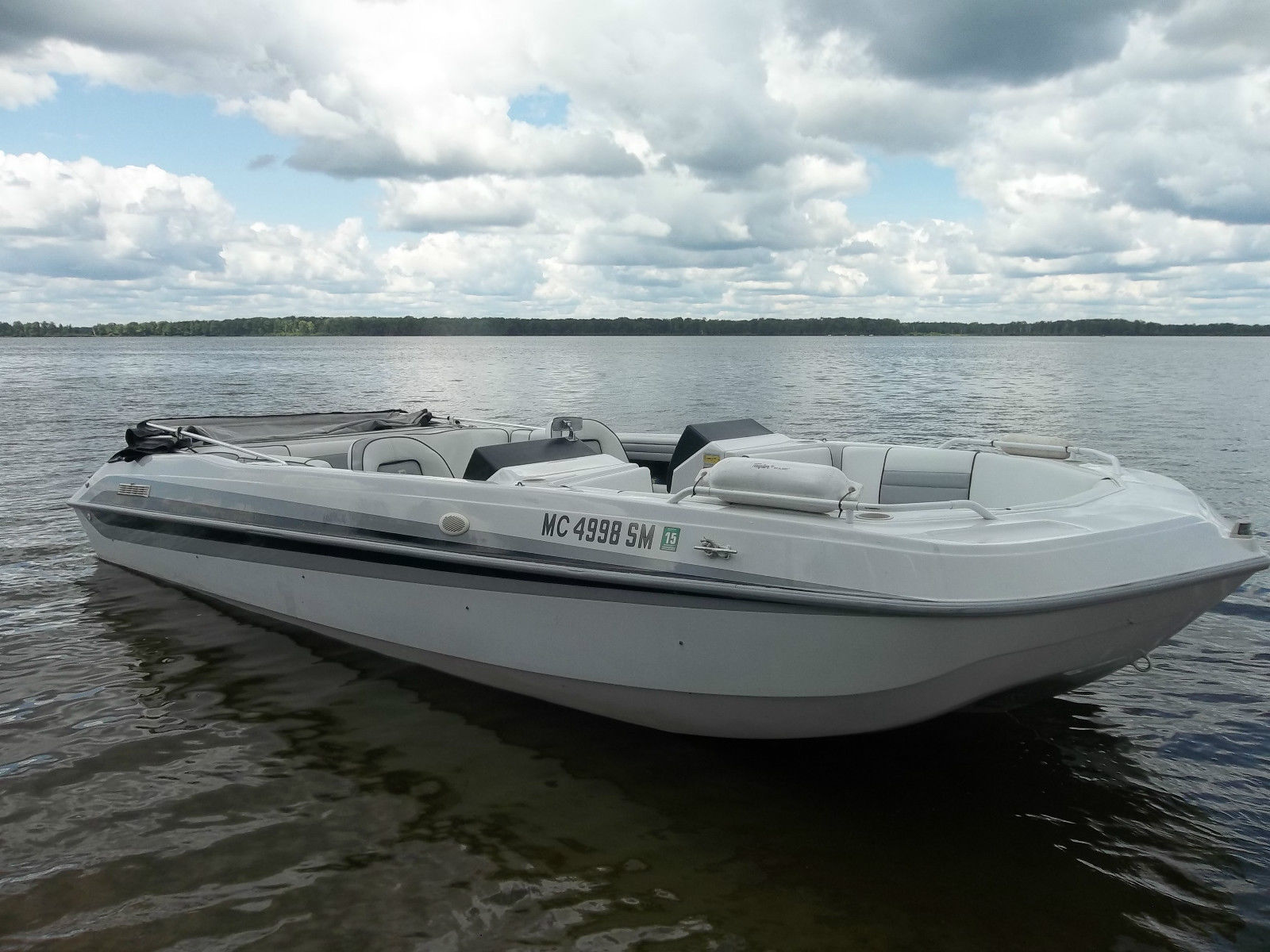 FOUR WINDS 200 CANDIA boat for sale from USA