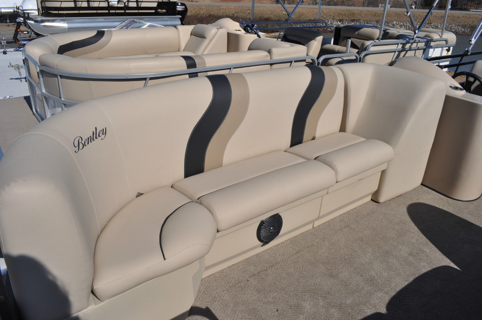 Encore Boat Builders Bentley Cruise 243 boat for sale from USA