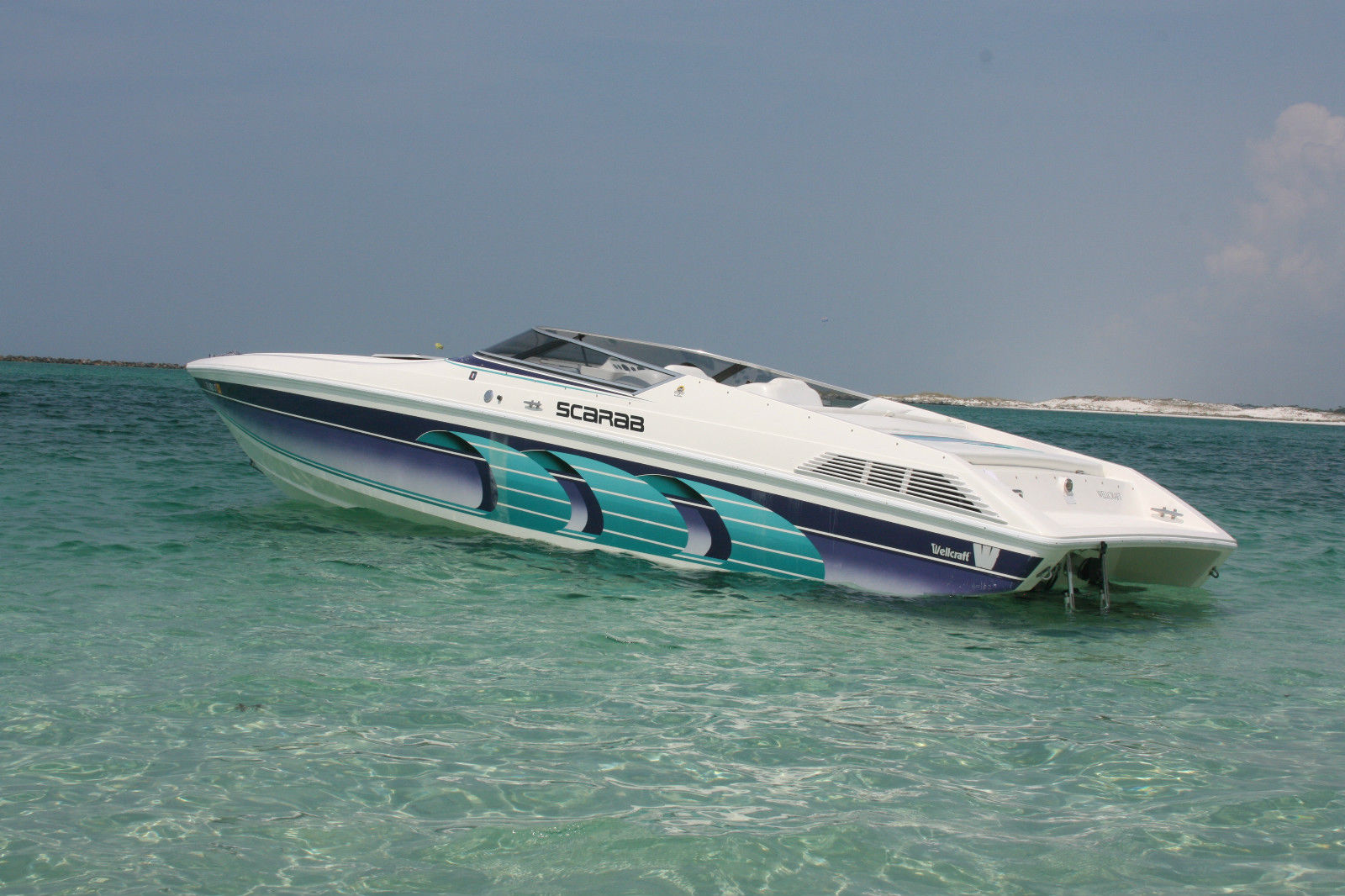 Wellcraft SCARAB 29 1994 for sale for $10,000.