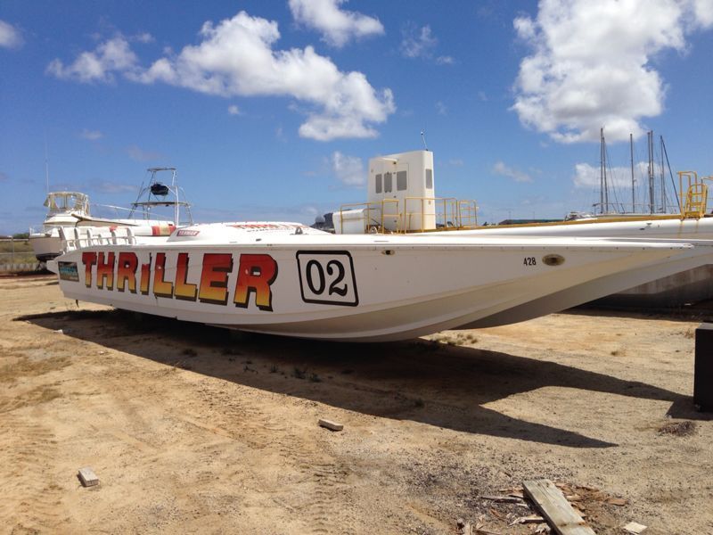 Thriller Power Boats Power Cat 55