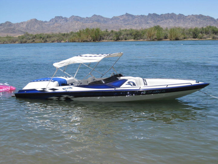 Ultra Custom Boats 20 XT