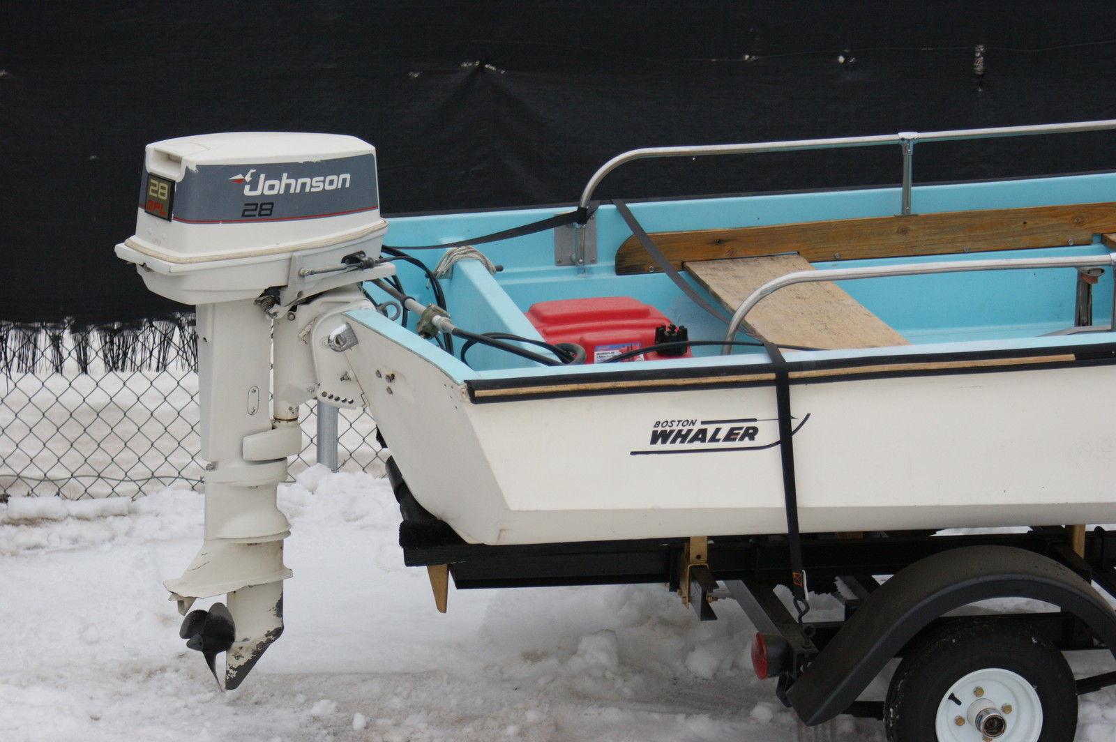 Boston Whaler 13' Super Sport Classic 1989 Johnson 28hp Remote