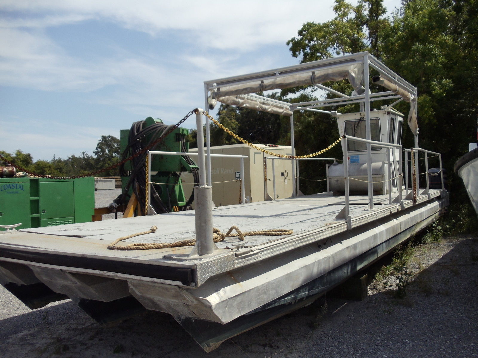 35 ALUMINUM TRIPLE PONTOON WORKBOAT 1995 for sale for $10,500 - Boats 