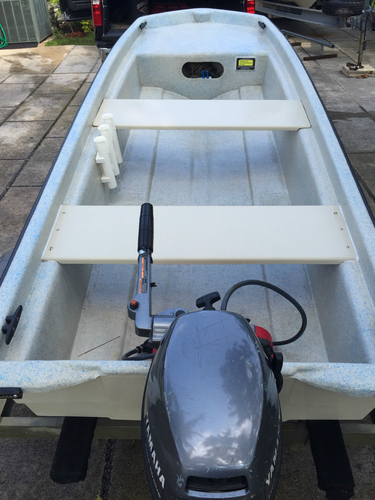 12 CAPRICE FIBERGLASS BOAT 2006 YAMAHA 4 STROKE 8 HP GARAGE KEPT NO ...