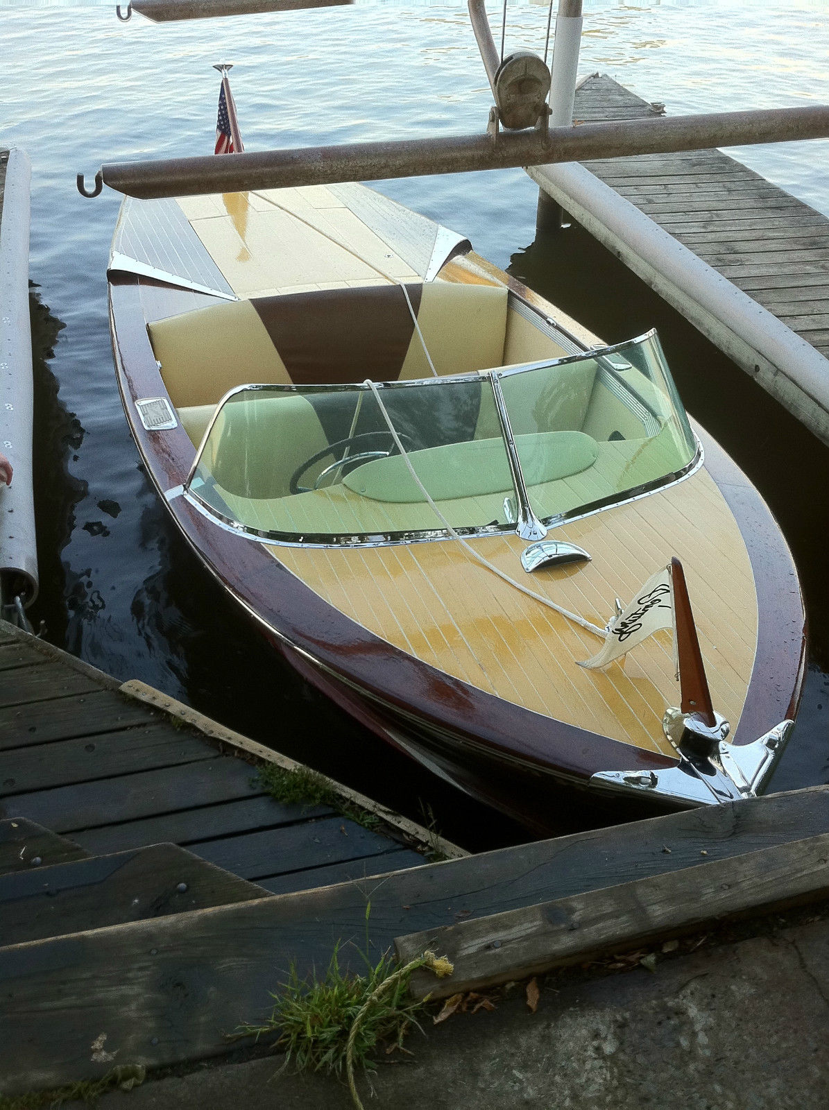 wood runabout boat outboard