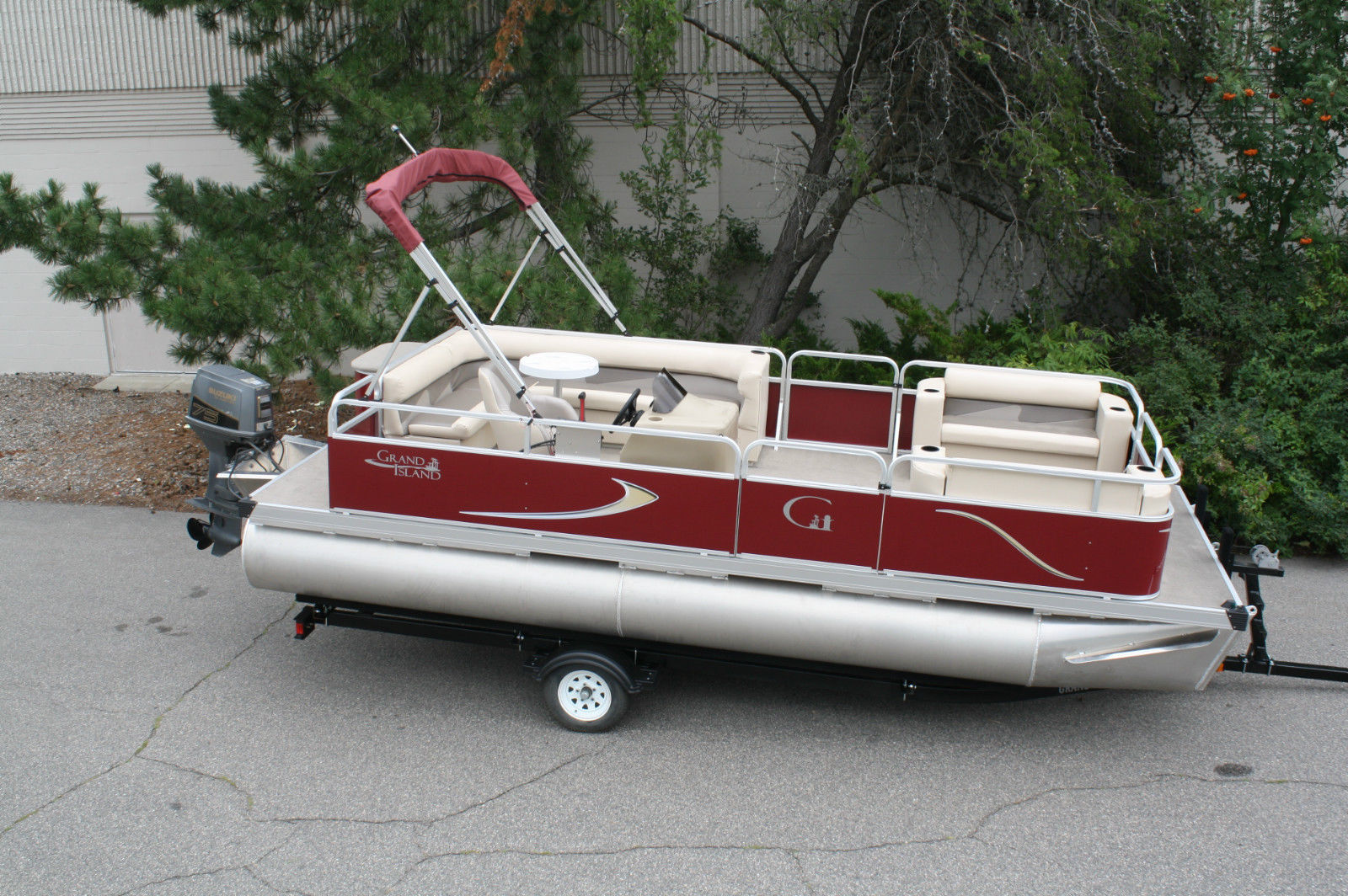 20 Foot Pontoon Boat Party