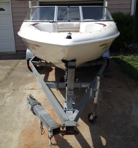 Larson Ind FLYER 166 BR 1999 for sale for $5,995 - Boats-from-USA.com