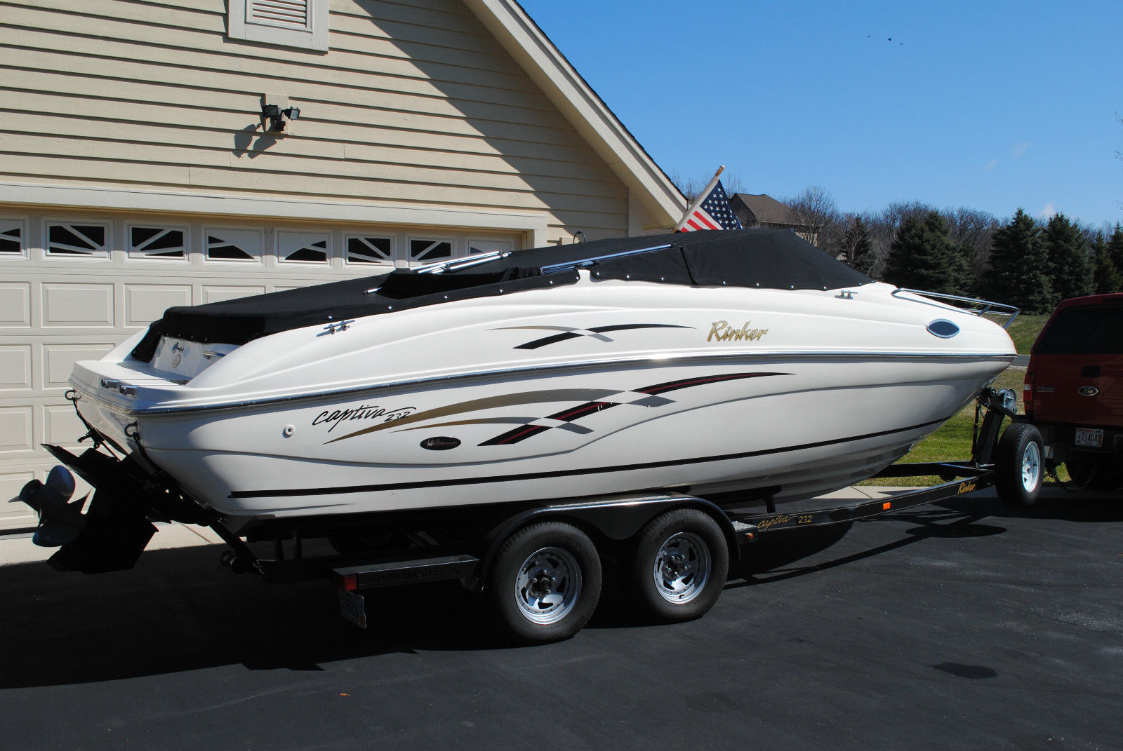 2001 232 Rinker Special Edition