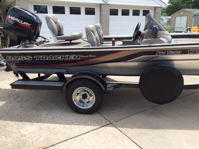 Bass Tracker Special Edition Pro Team 175 1999 for sale for $6,000