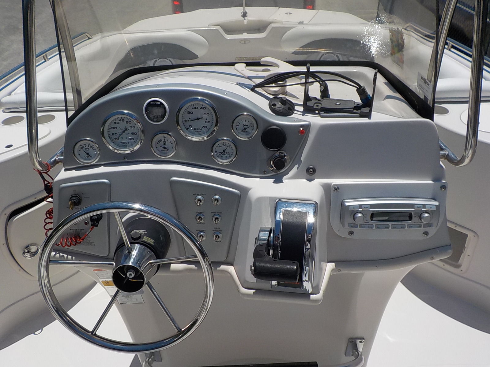 TAHOE 215 CENTER CONSOLE 2006 for sale for $18,500 - Boats-from-USA.com