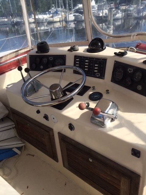 1988 Pacemaker Yacht Co. - Pacemaker 31 Fs 1988 For Sale For $10,000 