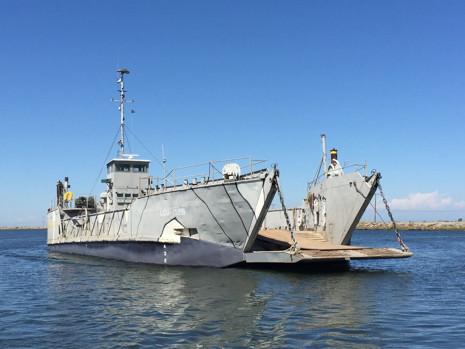 LCU Landing Craft 2015 for sale for $1 - Boats-from-USA.com