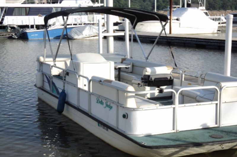 ARMADA Explorer 2100 1995 for sale for 4 500 Boats from USA