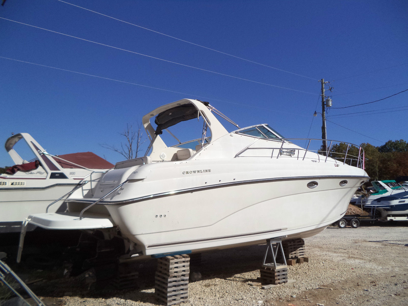 Crownline 330 Express Cruiser 1998 For Sale For 8 500 Boats