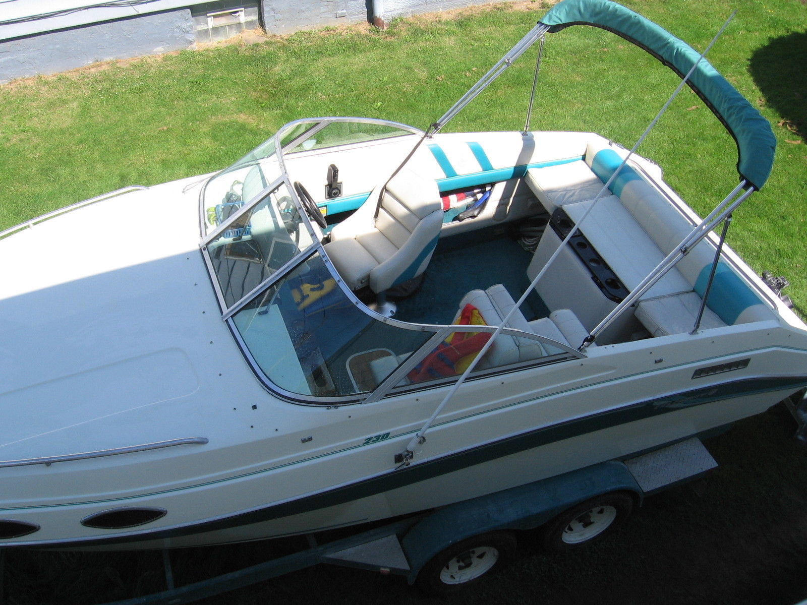 Celebrity 230 Cuddy Cabin 1992 for sale for $4,500 - Boats ...