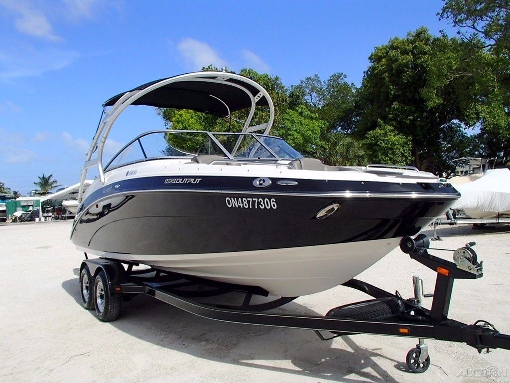 YAMAHA 242 LIMITED S 2011 for sale for $33,700 - Boats-from-USA.com