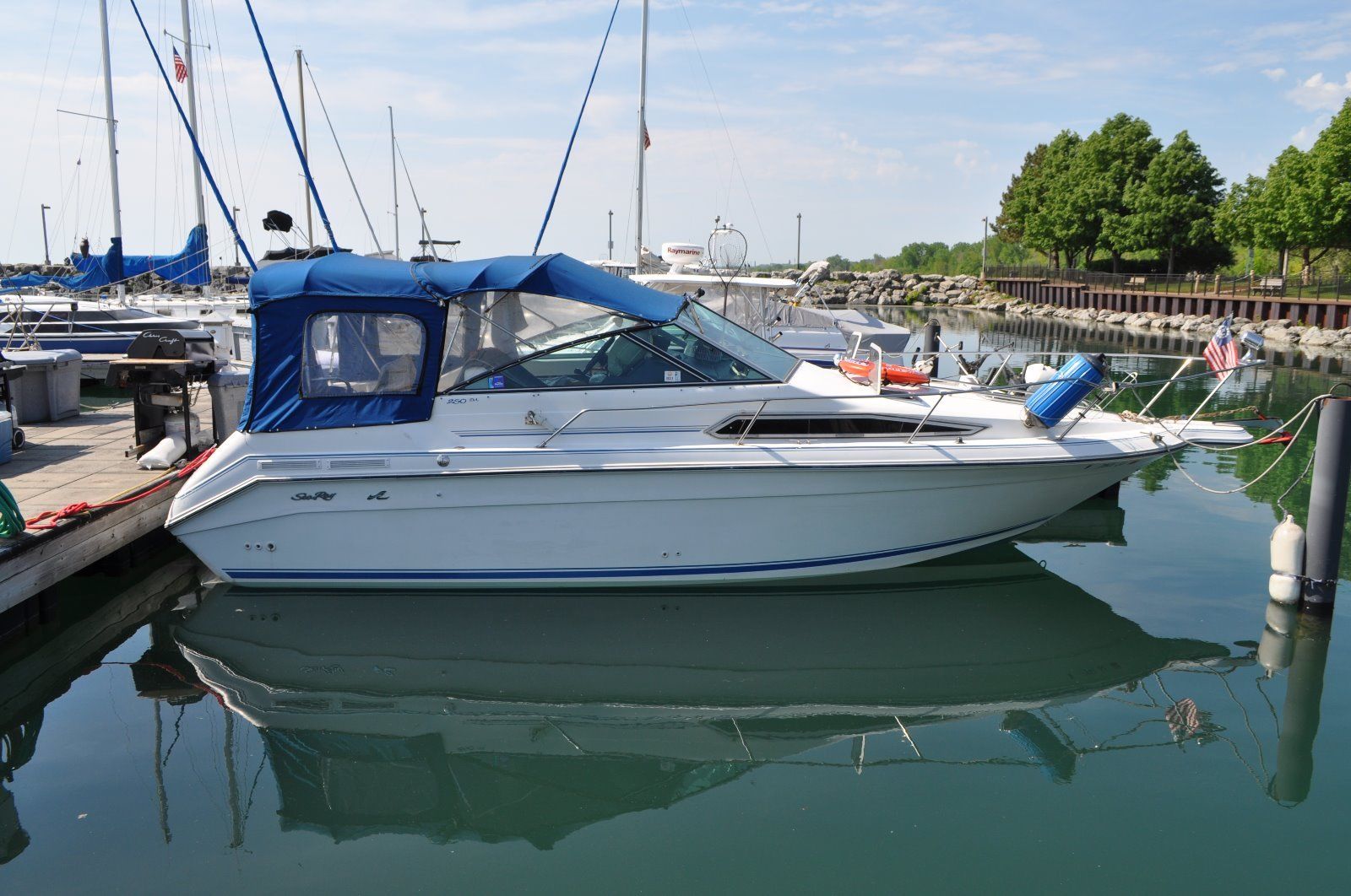 Sea Ray 1990 for sale for 10,500