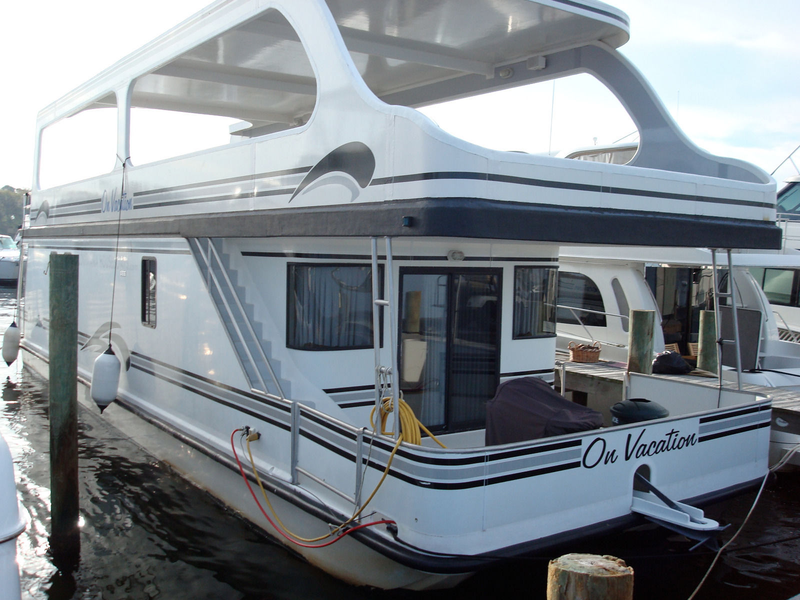 Louisiana Houseboats Inc. 52ft Catamaran 2002 for sale for 165,000