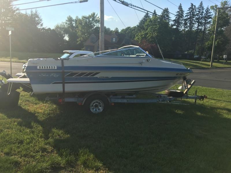 Sea Ray Sea Ray Seville Cuddie 1987 for sale for $4,000 - Boats-from ...