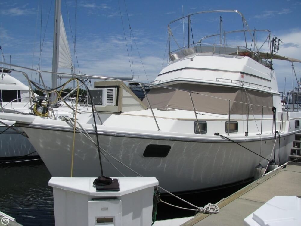 Carver 3607 Aft Cabin 1988 for sale for $27,000 - Boats-from-USA.com