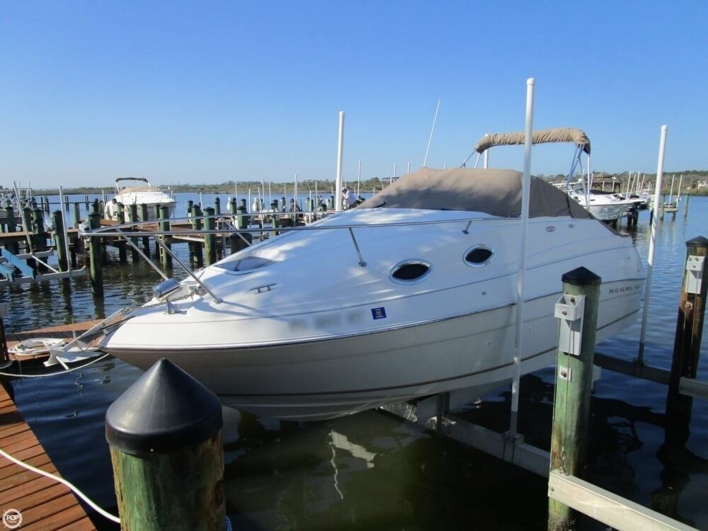 Regal 2465 Commodore 2002 for sale for $20,000 - Boats-from-USA.com