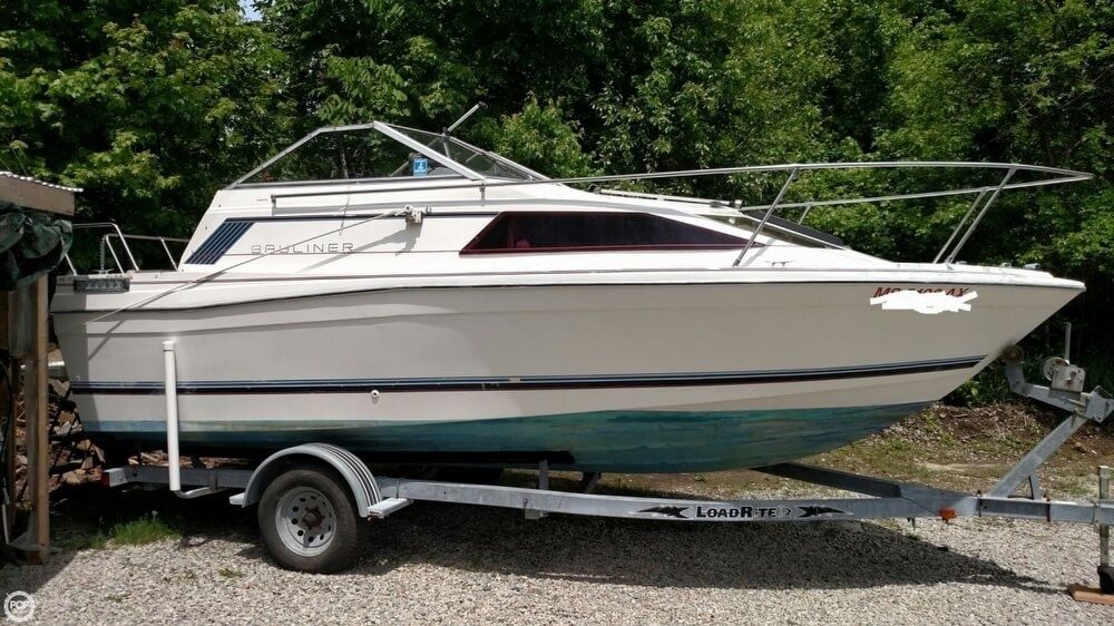 Bayliner Ciera 2150 Sunbridge 1984 for sale for $7,000 - Boats-from-USA.com