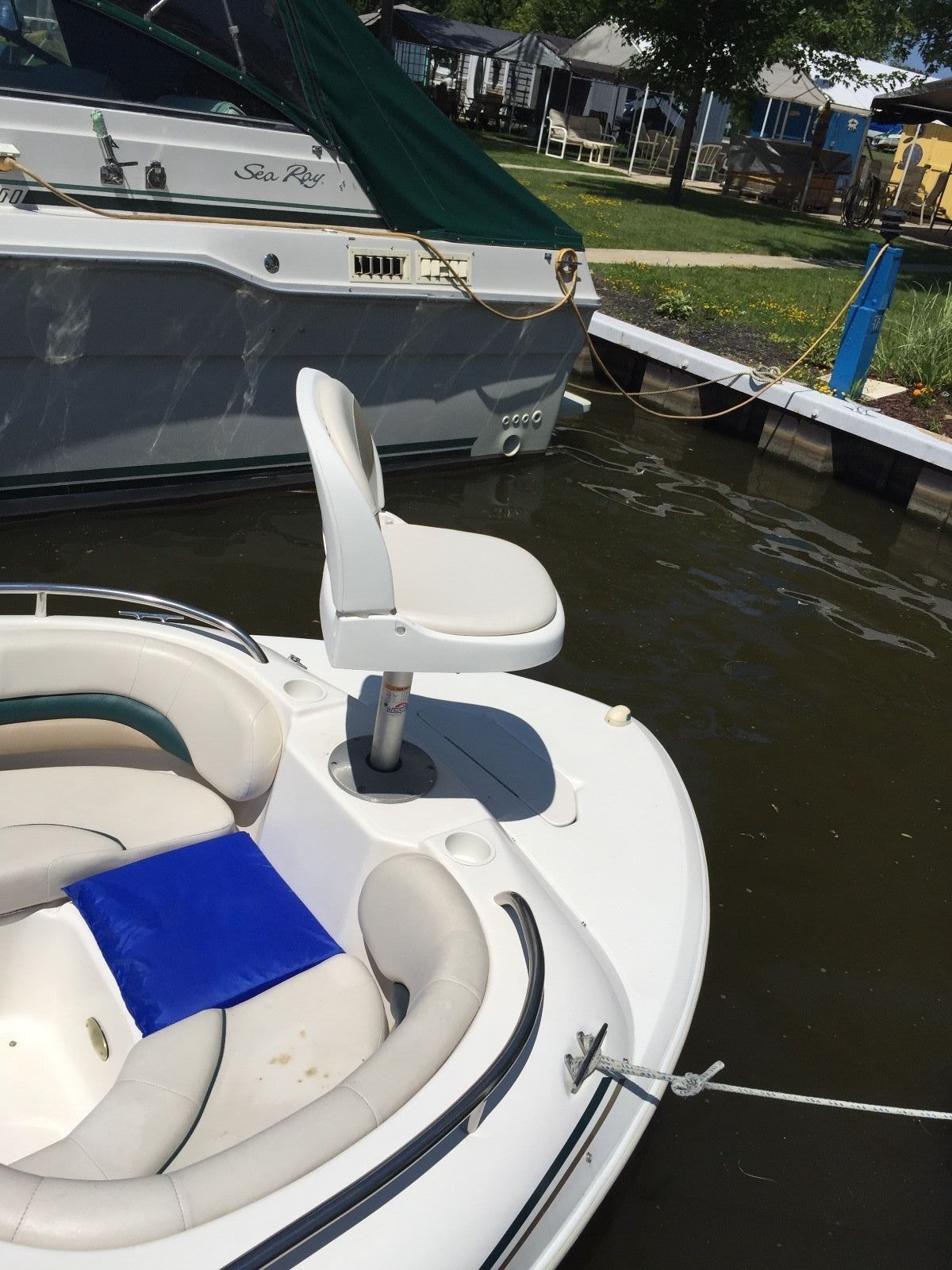 ultra clean 2000 hurricane 201 fundeck deck boat for sale