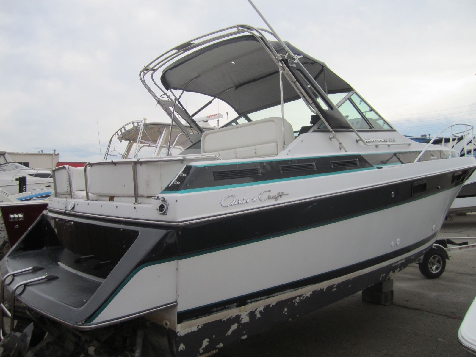 Chris Craft Amerosport 284 1988 for sale for $99 - Boats-from-USA.com