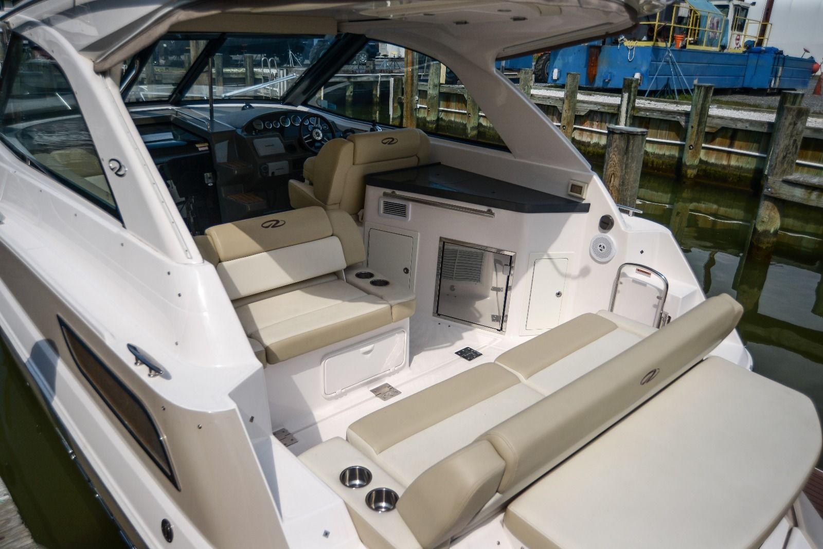 Sea Ray 35 Sport Coupe 2012 for sale for $195,000 - Boats-from-USA.com