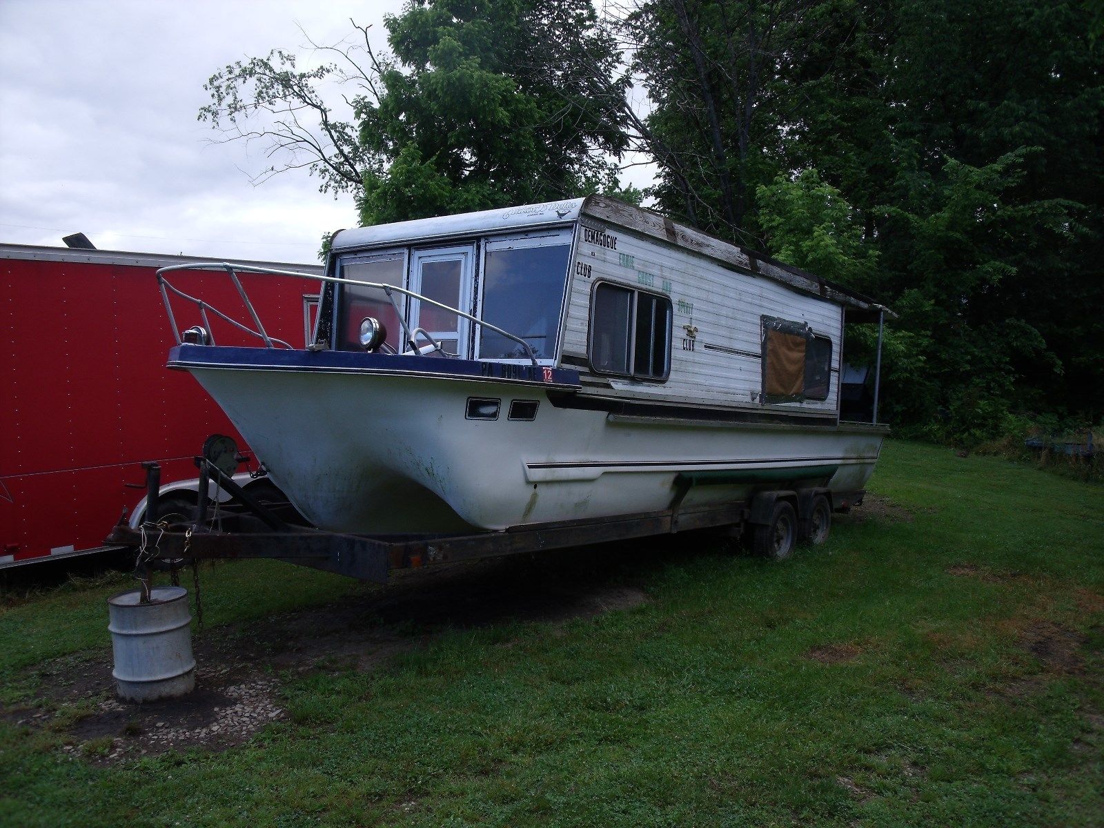 Yukon Delta House Boat