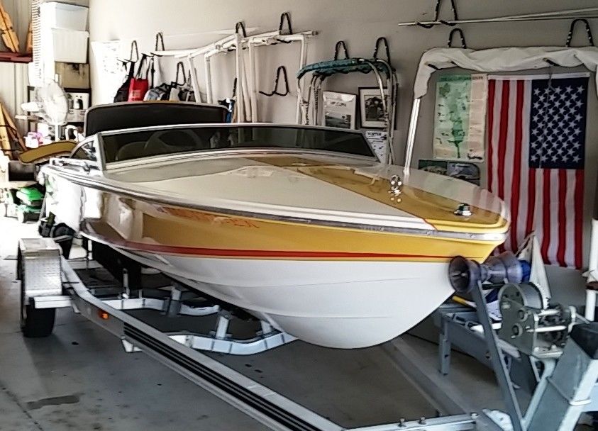 Donzi Classic 18 2+3 1979 For Sale For $5,600 - Boats-from-USA.com