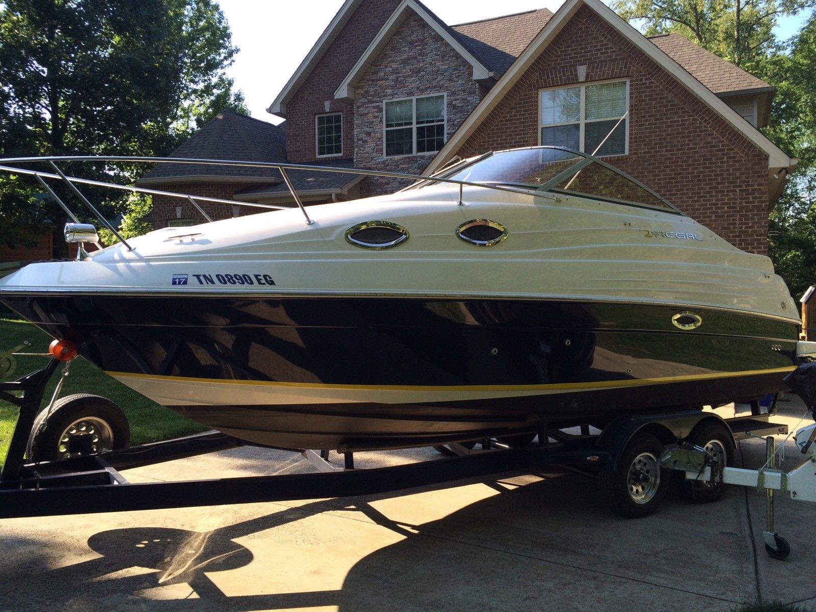 Regal 2004 for sale for $26,000 - Boats-from-USA.com