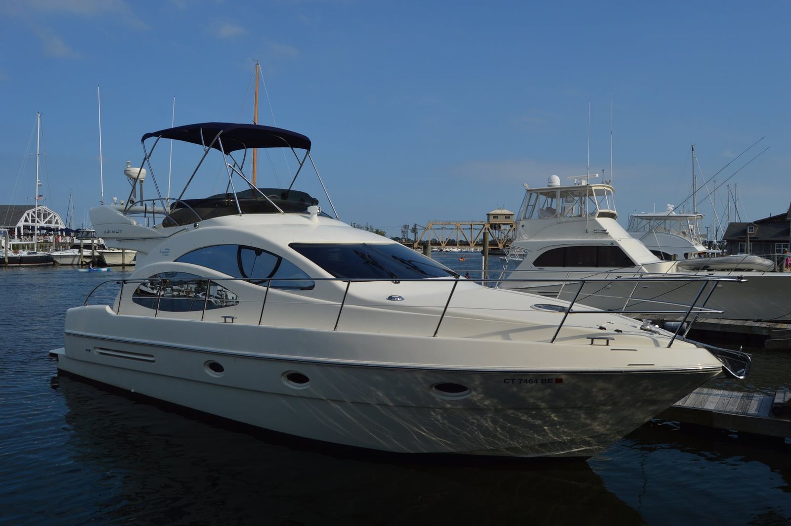 Azimut 42 Cruiser 2005 for sale for $299,995 - Boats-from-USA.com