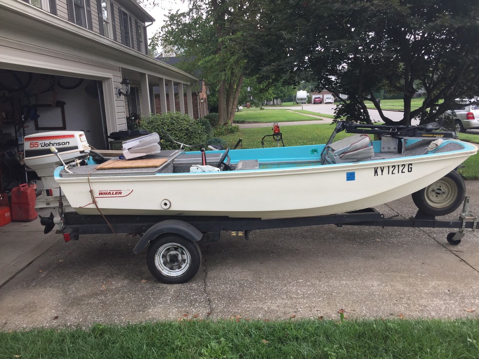 Boston Whaler Sport 13