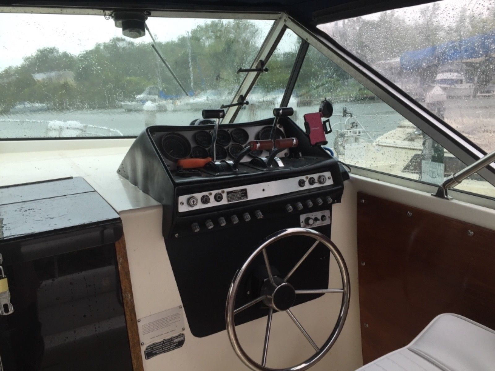 Chris Craft 294 Express Cruiser 1986 for sale for $9,995 - Boats-from ...