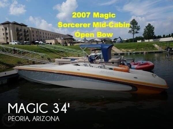 Magic Sorcerer Mid Cabin Open Bow