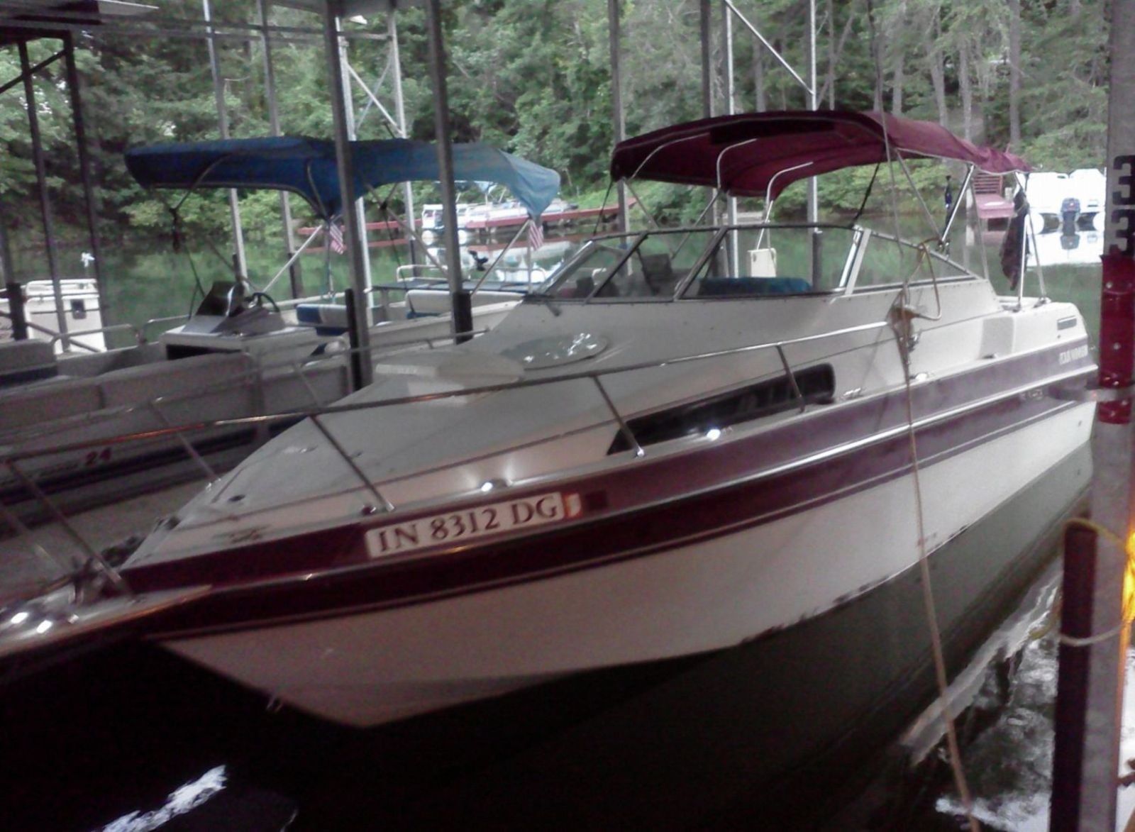 Four Winns VISTA 235 1992 for sale for $10,500 - Boats-from-USA.com