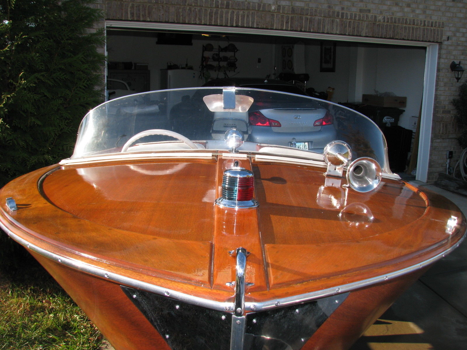 launch a wood runabout