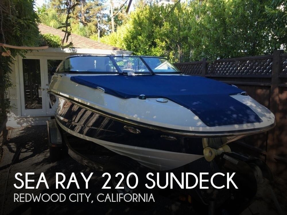 Sea Ray 220 Sundeck