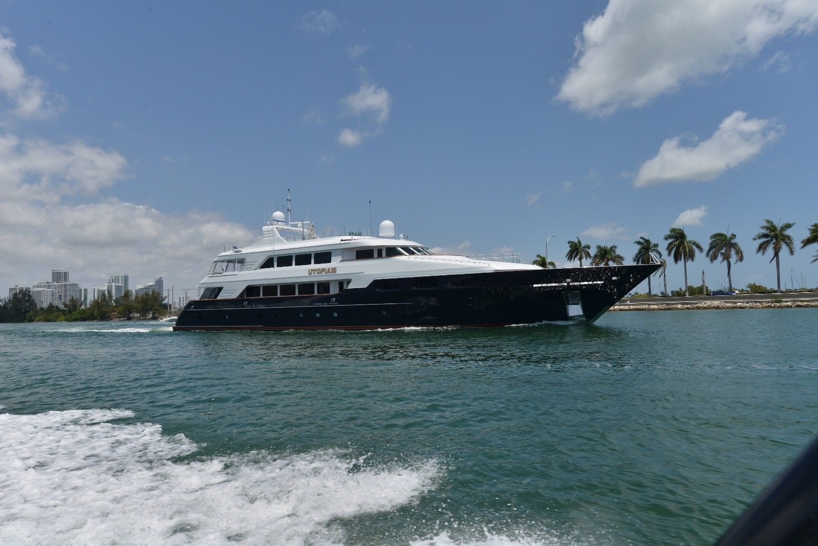 utopia 3 yacht price