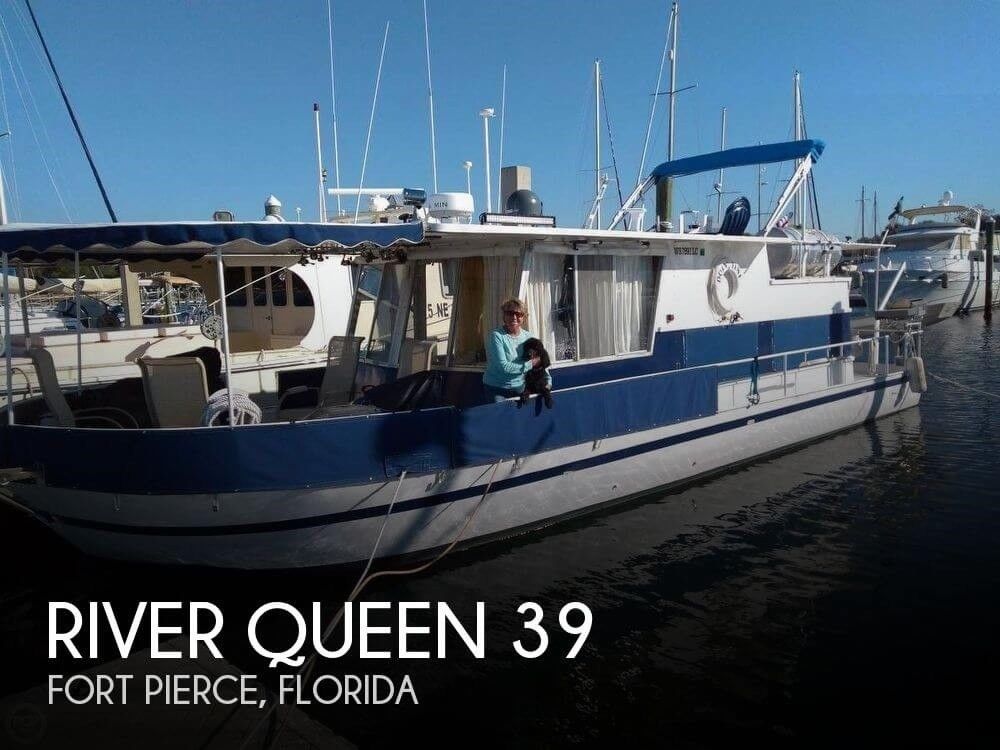 River Queen 39