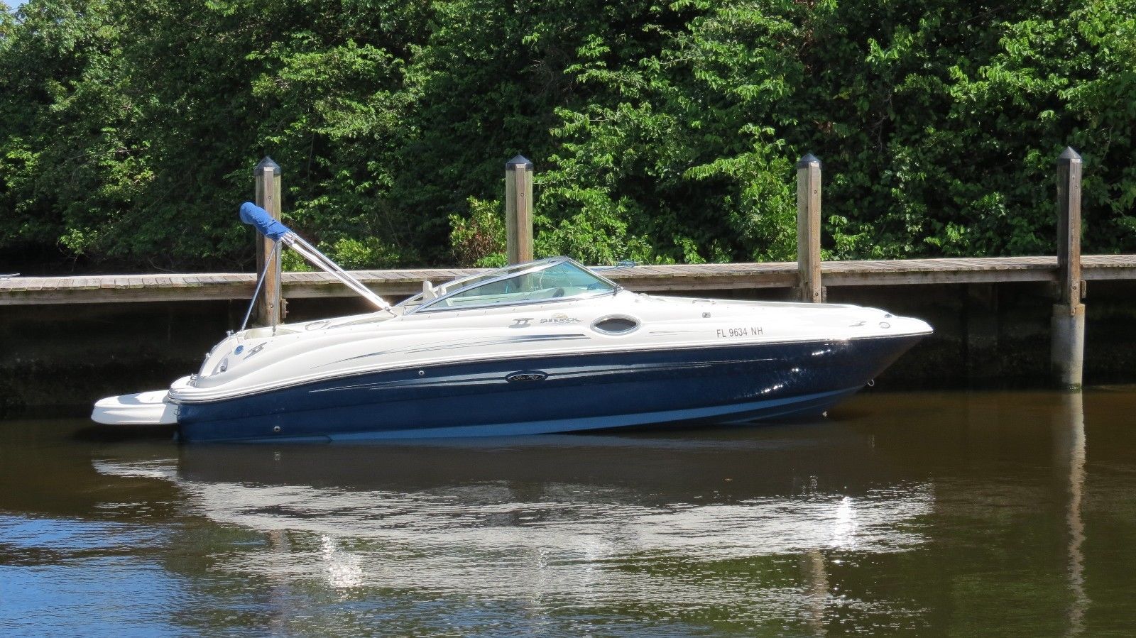 Sea Ray 240 Sundeck 2007 for sale for $18,500 - Boats-from-USA.com