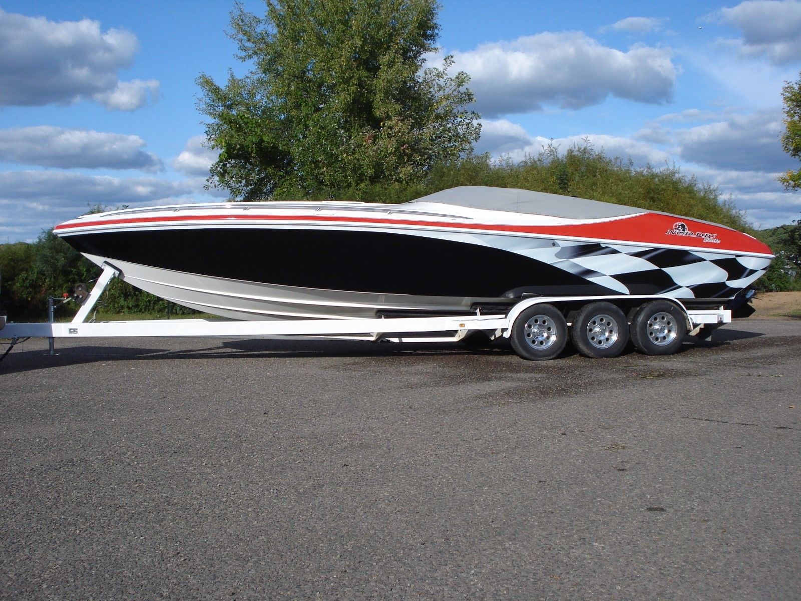 nordic powerboat dealer