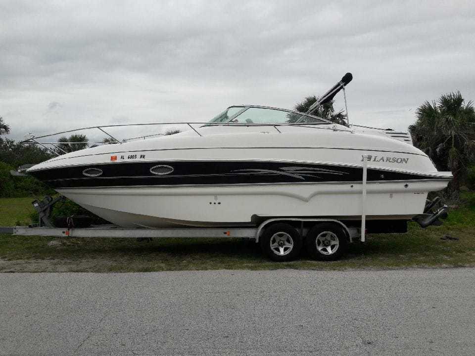 Larson 274 Cabrio 2007 for sale for $28,900 - Boats-from-USA.com