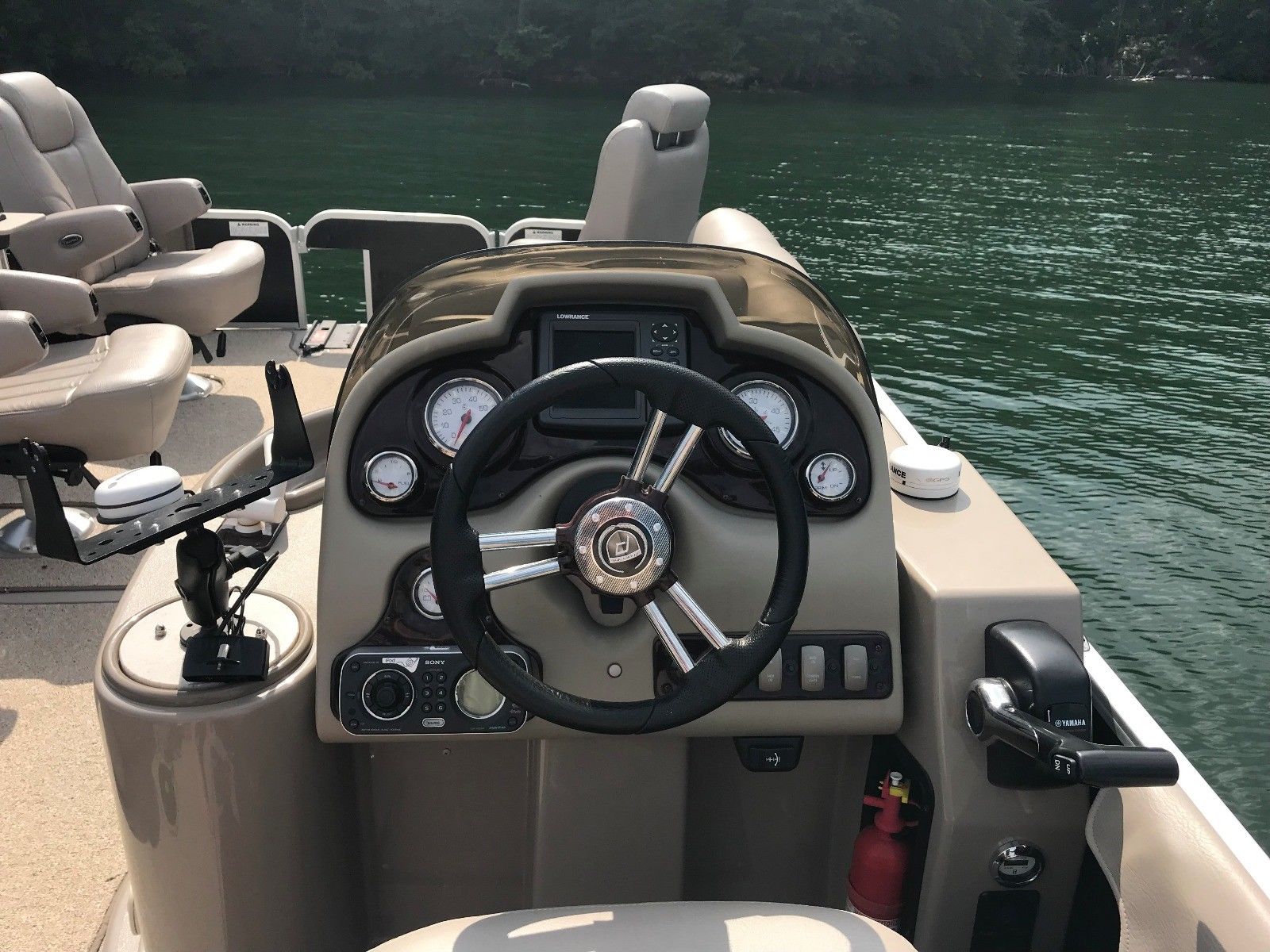 Premier 2009 for sale for $40,500 - Boats-from-USA.com